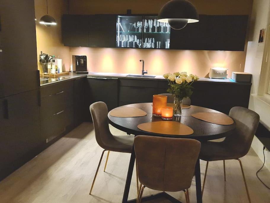 Koselig Og Moderne Leilighet, Meget Sentralt I Narvik Med Gratis Parkering! Extérieur photo