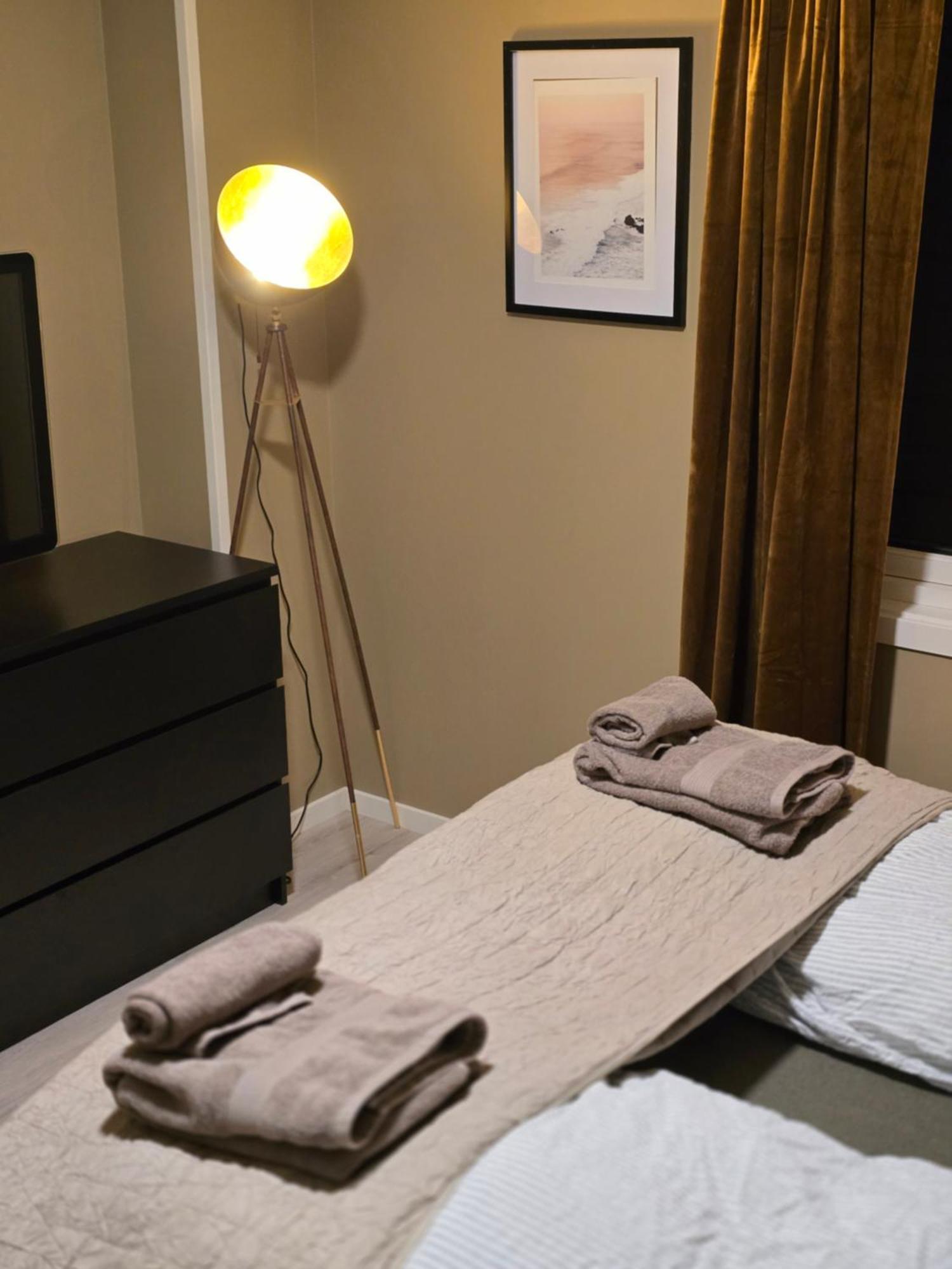 Koselig Og Moderne Leilighet, Meget Sentralt I Narvik Med Gratis Parkering! Extérieur photo